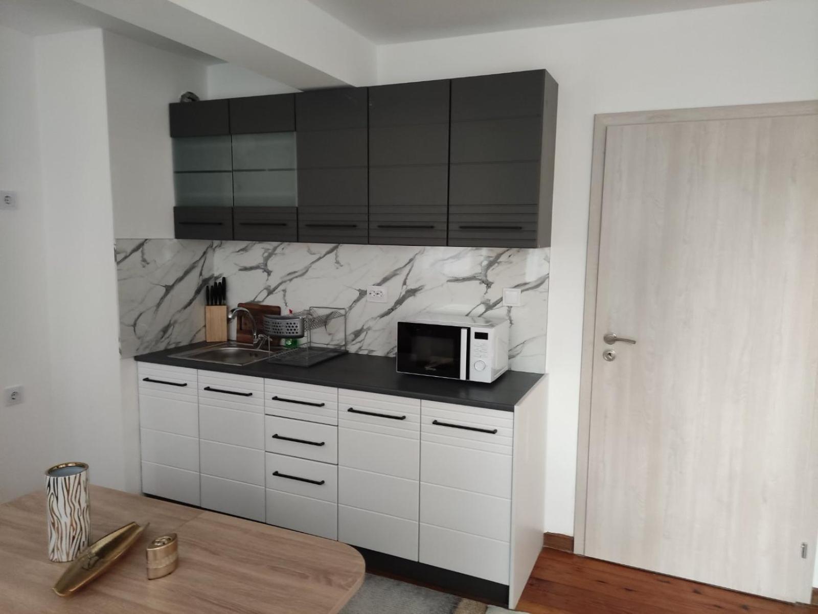 Appartement Rozi à Burgas Extérieur photo
